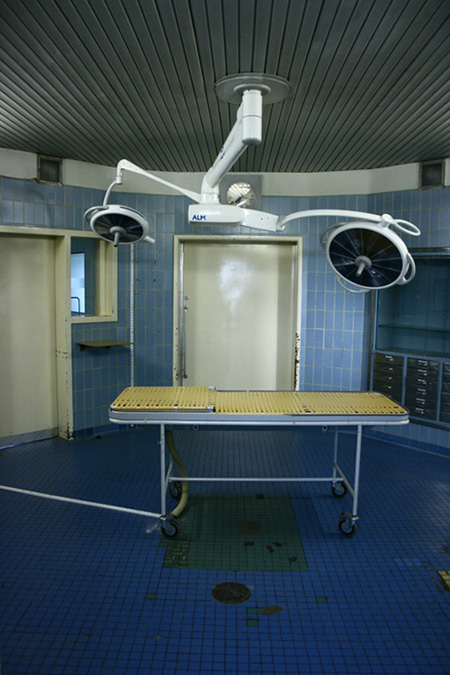 dozig off audio installation by arjan vameenen