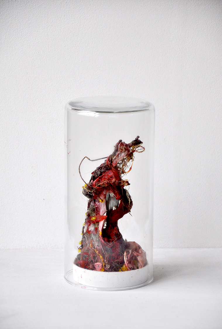 Erzats Augmentation sculpture by Arjan Vanmeenen